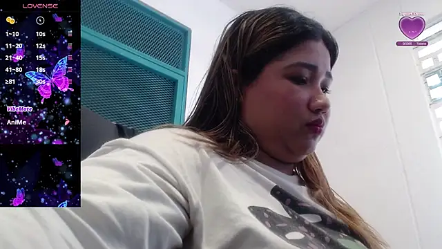 Snapshot of Gabycutee chatting on October 15, 2025, 8:50 pm Gabycutee online show from October 15, 2025, 8:50 pm