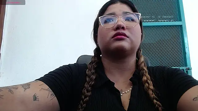 Snapshot of Gabycutee chatting on September 11, 2025, 9:26 pm Gabycutee online show from September 11, 2025, 9:26 pm