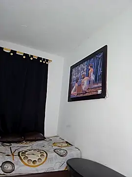 Snapshot of Antonella2_m chatting on March 18, 2025, 12:06 pm Antonella2 m online show from March 18, 2025, 12:06 pm