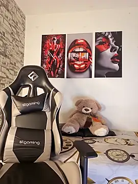 Snapshot of Antonella2_m chatting on November 27, 2025, 5:02 pm Antonella2 m online show from November 27, 2025, 5:02 pm