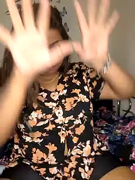 Snapshot of IndieSM chatting on March 10, 2025, 7:18 pm IndieSM online show from March 10, 2025, 7:18 pm