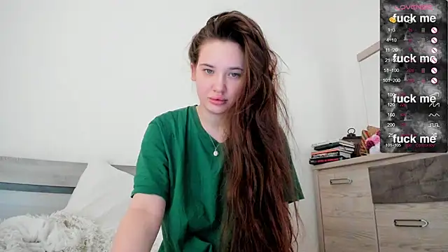 Holly Molii online show from February 22, 2025, 5:12 am