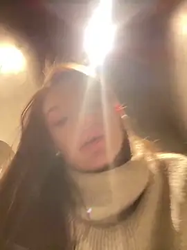 Holly Molii online show from January 19, 2025, 8:18 am