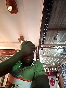 Snapshot of Landlordlandlord12 chatting on February 21, 2026, 7:32 am Landlordlandlord12 online show from February 21, 2026, 7:32 am