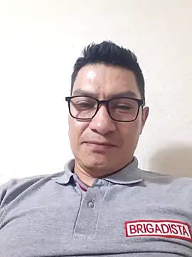 gioarcangel online show from December 19, 2025, 2:26 am