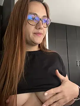 Snapshot of Shianrose chatting on March 5, 2025, 7:17 pm Shianrose online show from March 5, 2025, 7:17 pm