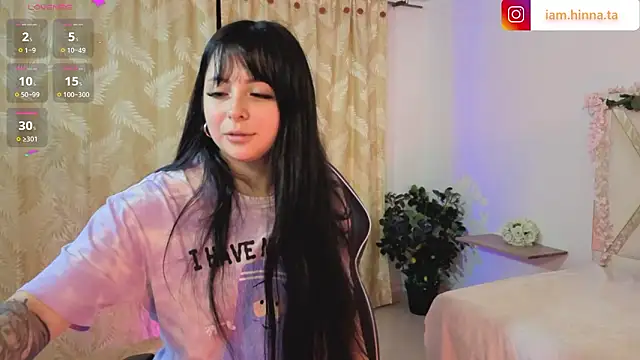 hina tay online show from February 8, 2026, 3:26 am