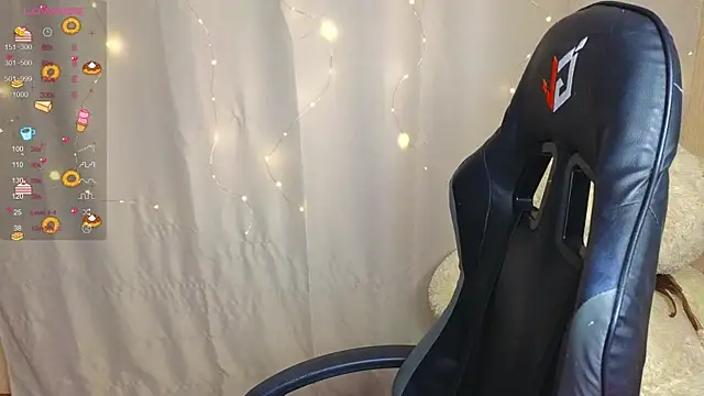 Snapshot of doll_barbieee chatting on September 21, 2025, 4:28 am doll barbieee online show from September 21, 2025, 4:28 am