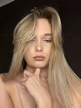 Alisa Rise online show from February 13, 2025, 7:52 pm