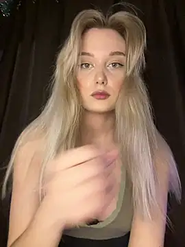 Alisa Rise online show from December 21, 2024, 4:03 pm