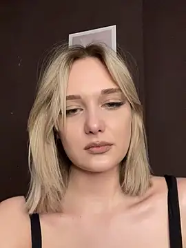 Alisa Rise online show from March 8, 2025, 12:55 am