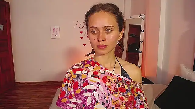 Snapshot of fulfill_fantasies1 chatting on February 21, 2025, 6:18 am fulfill fantasies1 online show from February 21, 2025, 6:18 am