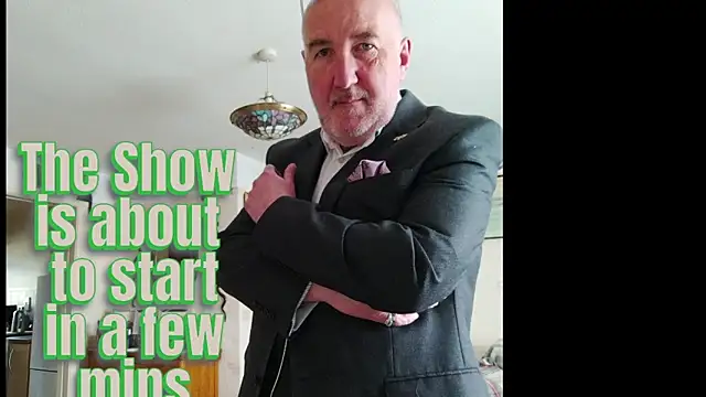 Adamdaddybear online show from March 18, 2026, 8:06 am