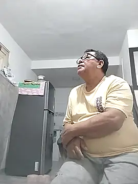 Snapshot of catatunboculion chatting on December 19, 2025, 11:12 am catatunboculion online show from December 19, 2025, 11:12 am