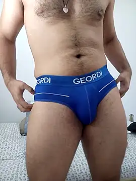 Snapshot of FreyrStyle chatting on November 1, 2025, 8:25 pm FreyrStyle online show from November 1, 2025, 8:25 pm