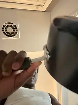 Festivitiesking1 online show from October 13, 2025, 11:38 pm