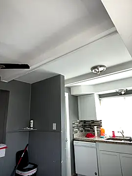 Festivitiesking1 online show from September 19, 2025, 3:27 pm