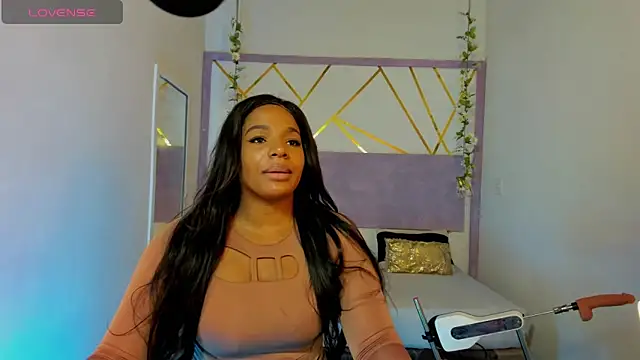 IvyBliss8 online show from November 24, 2025, 10:37 am