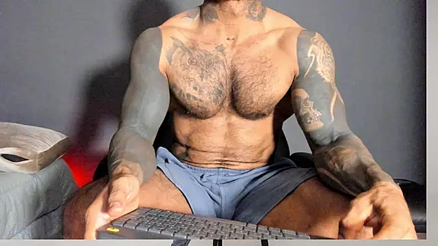 Snapshot of Brock_hurn1 chatting on November 4, 2025, 8:34 pm Brock hurn1 online show from November 4, 2025, 8:34 pm