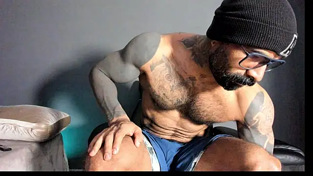 Snapshot of Brock_hurn1 chatting on October 1, 2025, 5:28 pm Brock hurn1 online show from October 1, 2025, 5:28 pm