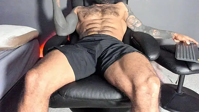 Snapshot of Brock_hurn1 chatting on November 26, 2025, 2:22 am Brock hurn1 online show from November 26, 2025, 2:22 am