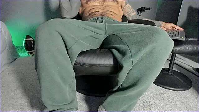 Brock hurn1 online show from February 8, 2026, 12:52 am