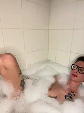 Thunder-Cunt online show from February 24, 2026, 6:20 pm