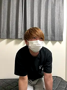 Snapshot of onimakura chatting on December 18, 2025, 12:09 pm onimakura online show from December 18, 2025, 12:09 pm