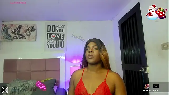 Snapshot of Alexa_paytom1 chatting on December 18, 2025, 3:44 am Alexa paytom1 online show from December 18, 2025, 3:44 am