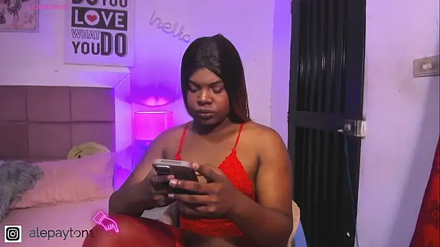 Snapshot of Alexa_paytom1 chatting on October 22, 2025, 4:12 am Alexa paytom1 online show from October 22, 2025, 4:12 am