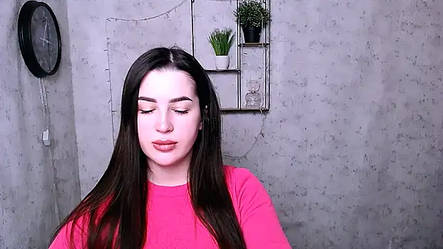 Snapshot of DivaKaily_ chatting on December 14, 2024, 5:07 am DivaKaily online show from December 14, 2024, 5:07 am