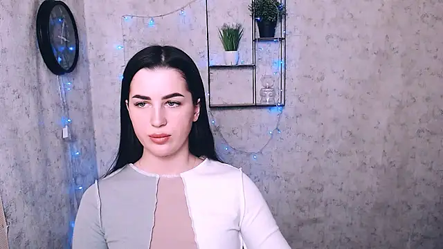 Snapshot of DivaKaily_ chatting on December 8, 2024, 8:41 am DivaKaily online show from December 8, 2024, 8:41 am