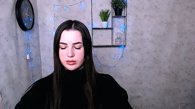 Snapshot of DivaKaily_ chatting on December 12, 2024, 8:47 am DivaKaily online show from December 12, 2024, 8:47 am