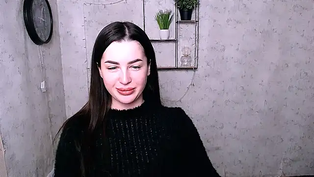 Snapshot of DivaKaily_ chatting on December 15, 2024, 5:45 am DivaKaily online show from December 15, 2024, 5:45 am