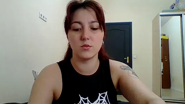 Snapshot of MiaStika chatting on March 11, 2025, 5:02 pm MiaStika online show from March 11, 2025, 5:02 pm