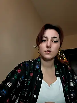 Snapshot of MiaStika chatting on December 29, 2024, 9:28 am MiaStika online show from December 29, 2024, 9:28 am