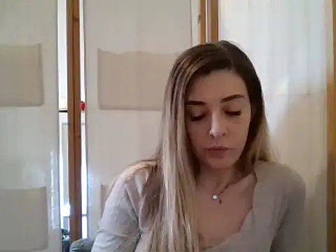 MissBella131 online show from January 24, 2025, 12:10 pm