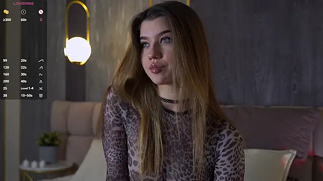 Snapshot of Sara_Lewiis chatting on November 23, 2025, 4:50 pm Sara Lewiis online show from November 23, 2025, 4:50 pm