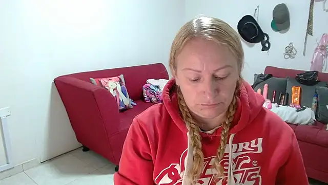 emperabigbootybigass online show from March 3, 2026, 12:12 pm