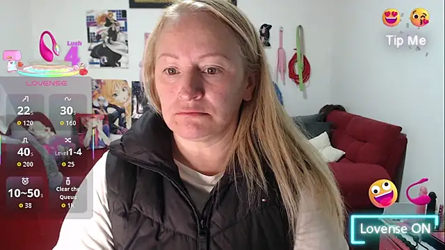 emperabigbootybigass online show from November 7, 2025, 12:21 pm