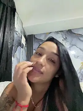 Snapshot of KatalinnaBrown chatting on March 4, 2026, 11:18 am KatalinnaBrown online show from March 4, 2026, 11:18 am