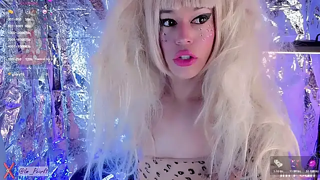 Snapshot of im_pearll chatting on February 2, 2026, 8:52 pm im pearll online show from February 2, 2026, 8:52 pm