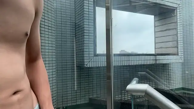 Snapshot of Benson18y chatting on October 22, 2025, 6:57 am Benson18y online show from October 22, 2025, 6:57 am