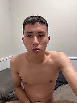 Snapshot of Benson18y chatting on November 28, 2025, 11:43 am Benson18y online show from November 28, 2025, 11:43 am