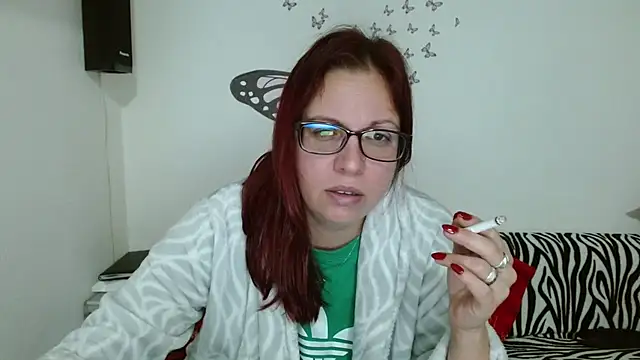 Snapshot of LadyHellene chatting on January 16, 2026, 5:00 am LadyHellene online show from January 16, 2026, 5:00 am