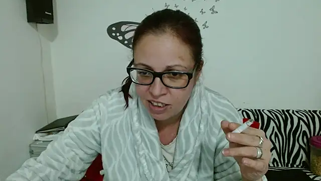 Snapshot of LadyHellene chatting on January 10, 2026, 3:07 pm LadyHellene online show from January 10, 2026, 3:07 pm