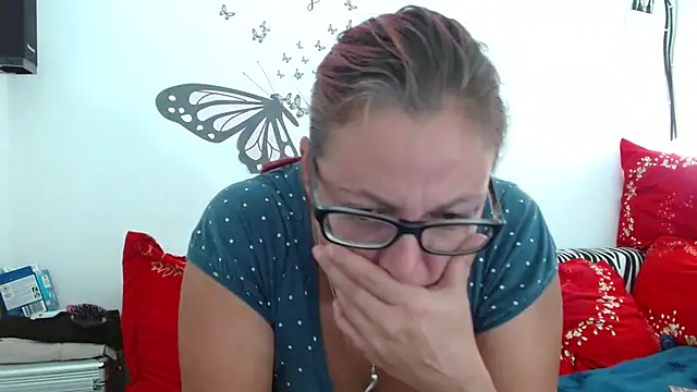 LadyHellene online show from September 22, 2025, 6:08 am