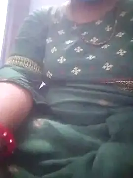 Cute-Pammi1 online show from December 17, 2024, 2:22 pm