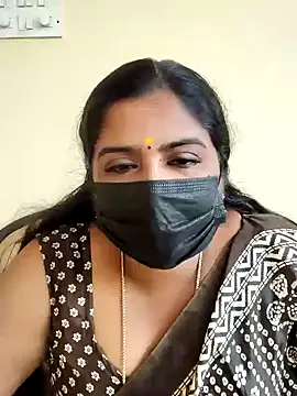 Snapshot of rani_deepa chatting on December 8, 2024, 9:46 am rani deepa online show from December 8, 2024, 9:46 am