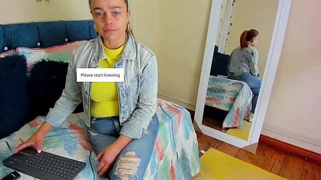 cristalwalker   online show from October 2, 2025, 11:46 am